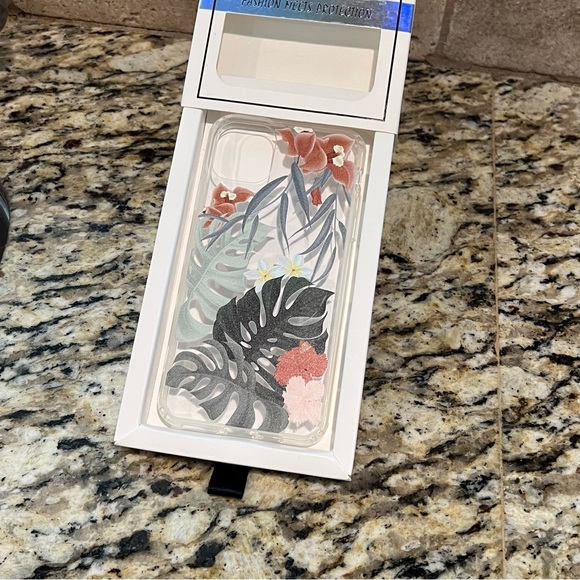 (3) Cases (iPhone 11 ProMax/XS) - Picture 3 of 11